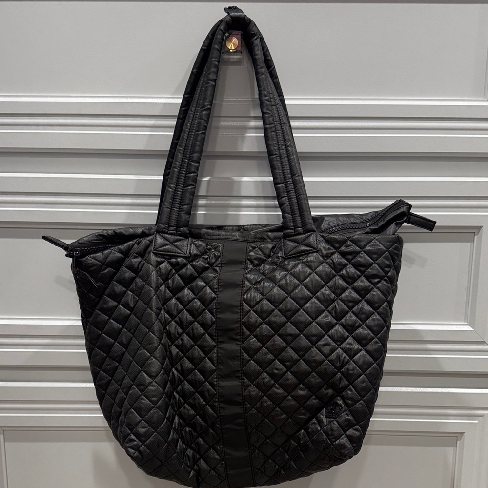 Oliver Thomas Quilted Tote Travel Bag
